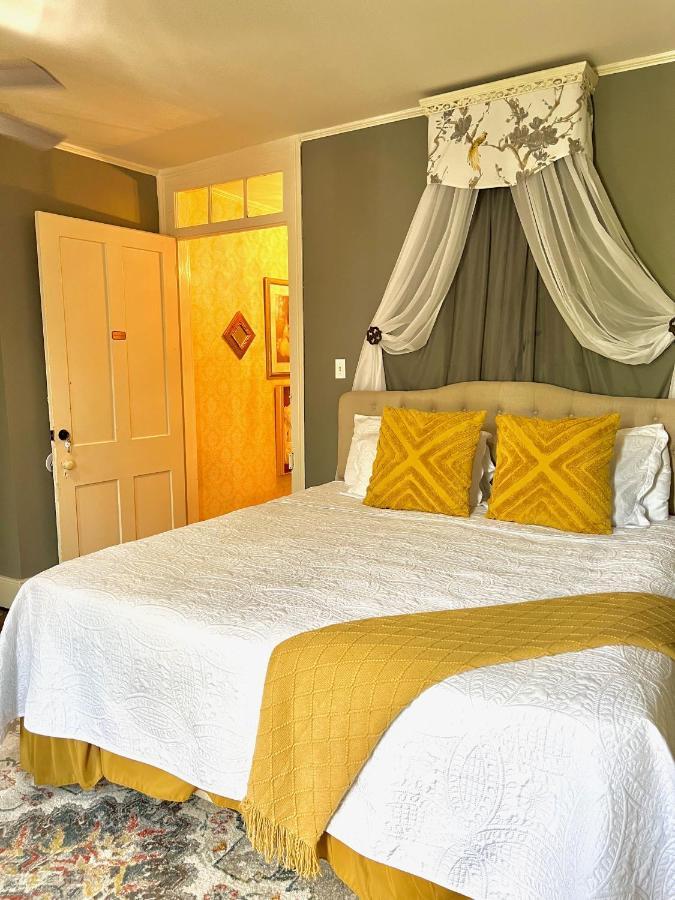 The Beaumont House Natchez Bed and Breakfast Exteriör bild
